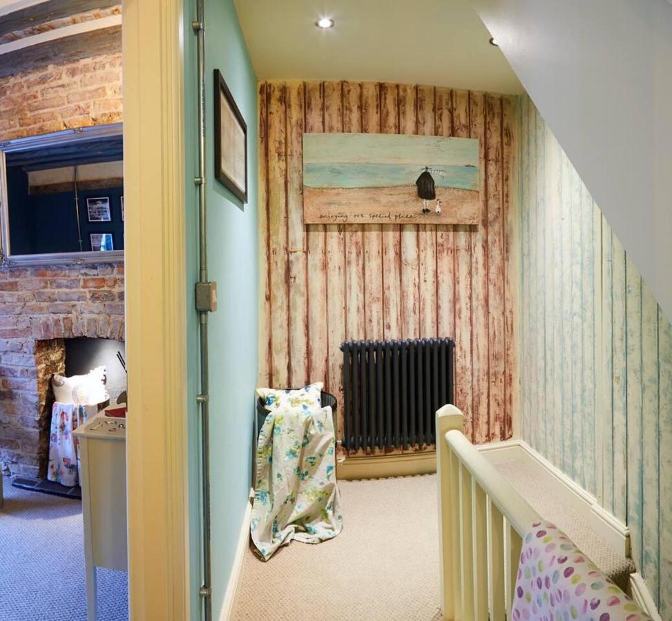 Boutique Fisherman'S Grade II Listed Cottageスカーバラ エクステリア 写真
