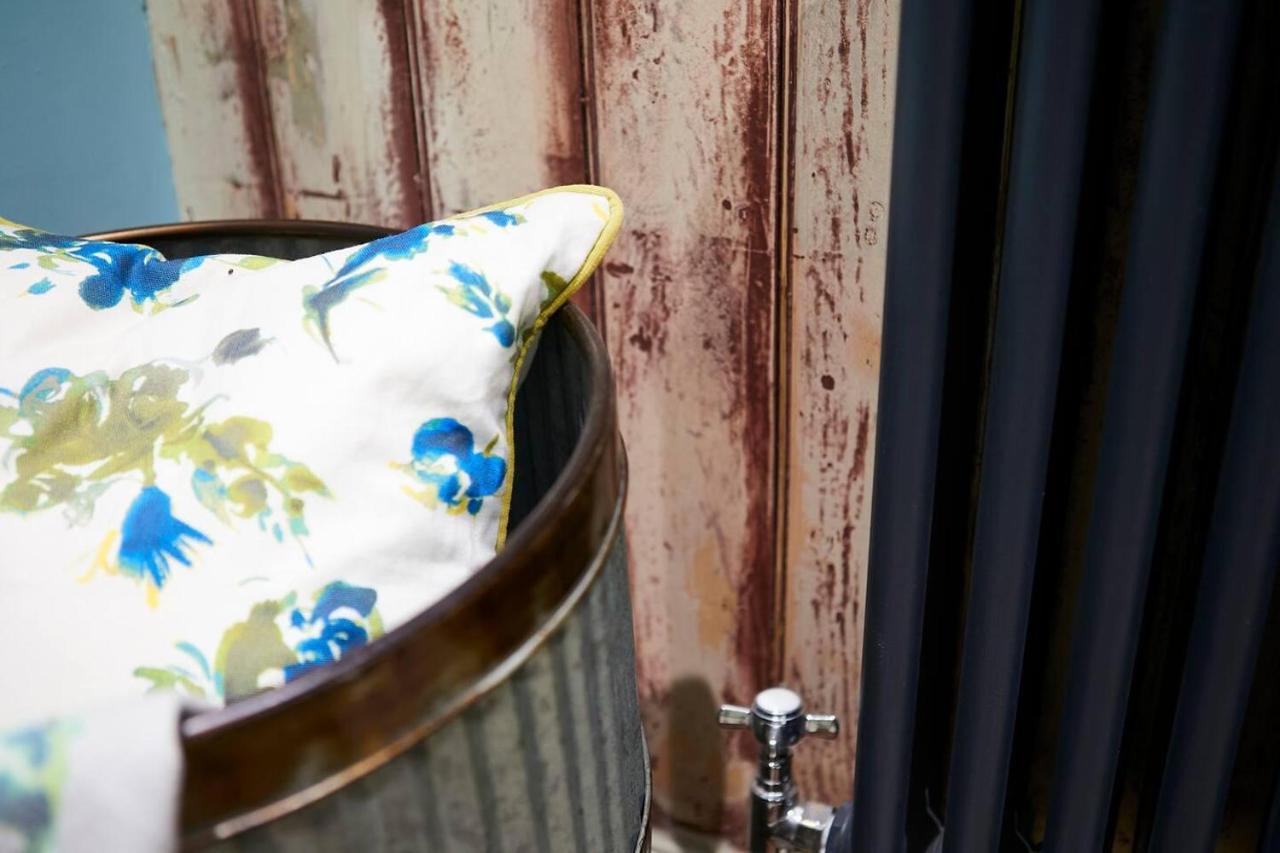 Boutique Fisherman'S Grade II Listed Cottageスカーバラ エクステリア 写真